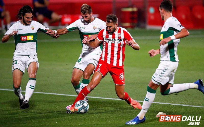 Soi kèo Elche vs Girona 00h00 ngày 7/1/2024