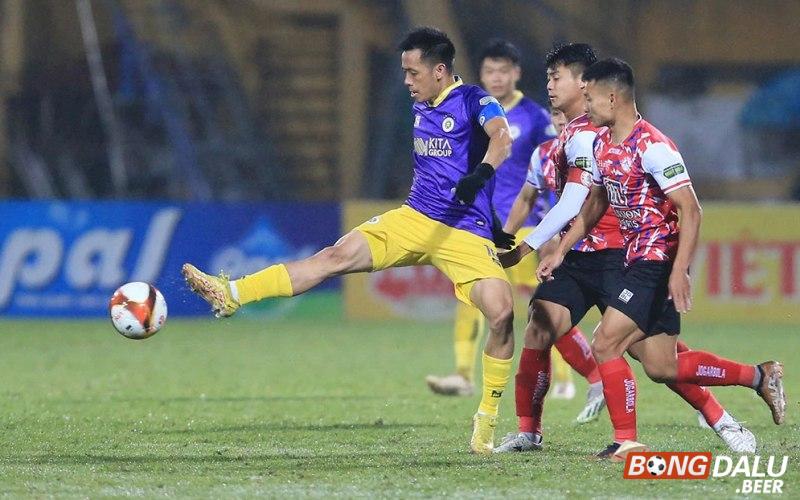 Nguyễn Văn Quyết cũng là một ngôi sao nổi bật tại V-League